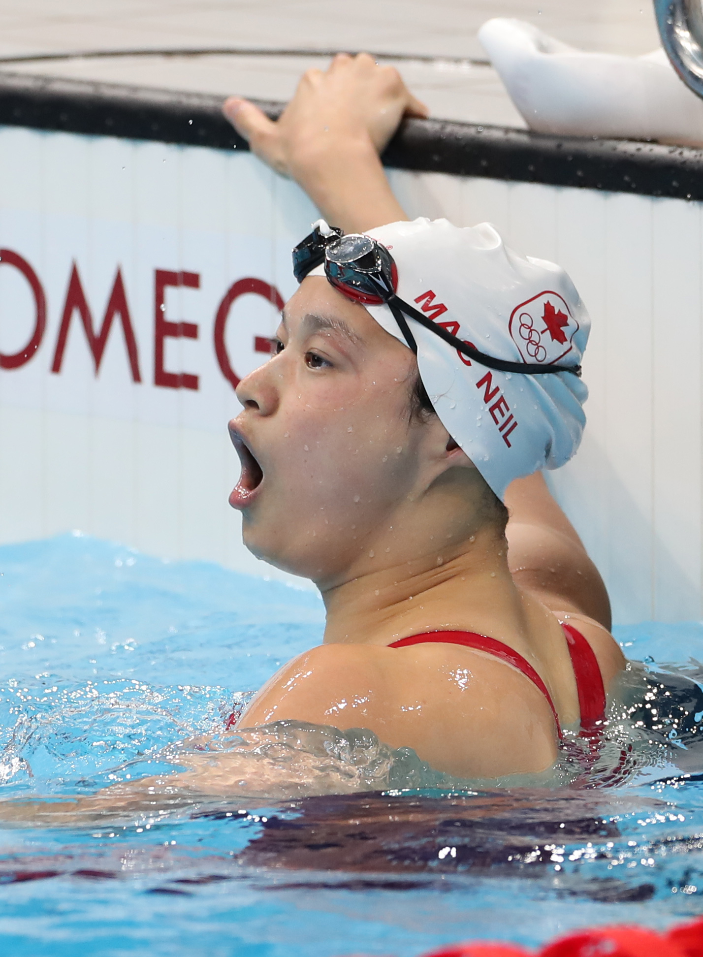 游泳——女子100米蝶泳决赛赛况