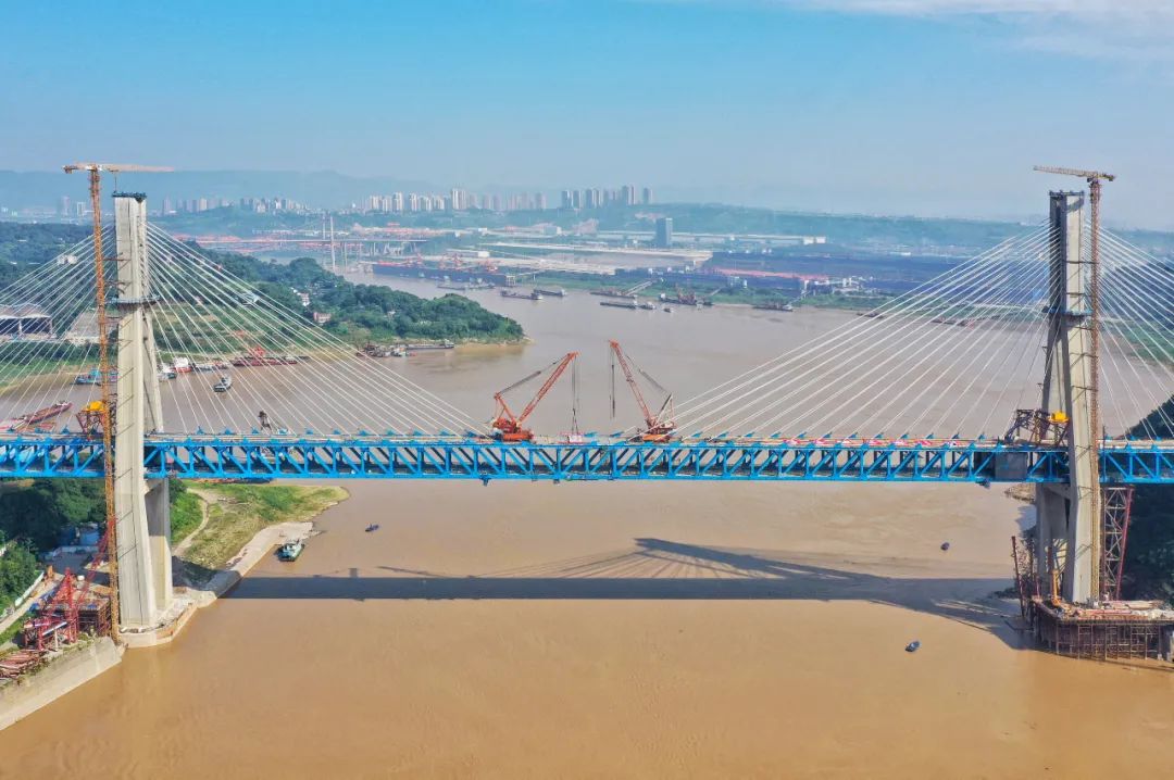 酷!国内首座双层四线铁路斜拉桥 明月峡长江大桥合龙