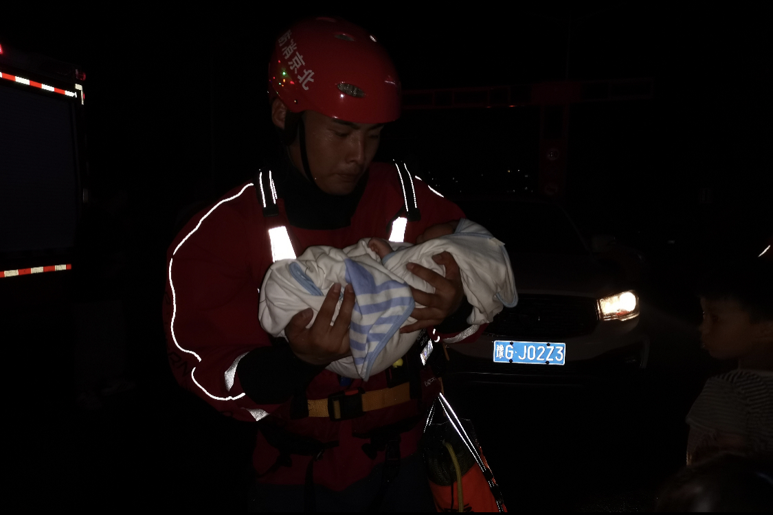 我在现场休闲区蓝鸢梦想 - Www.slyday.coM