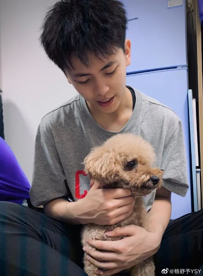 杨舒予个人社交账号,腾讯cba,新浪体育本期编辑|覃志杰特别声明:以上