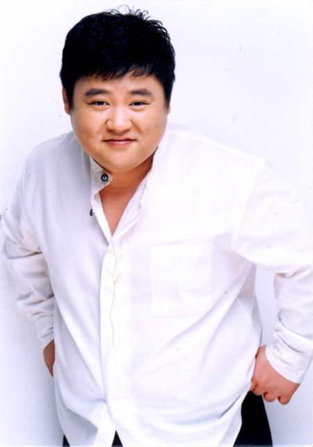 《老乡》感动进城打工人,但因外形等原因没能大红大紫|老乡|金学峰