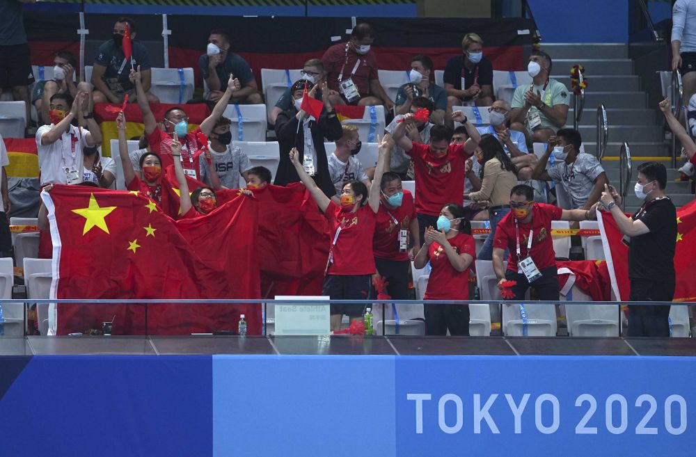 东京奥运会丨曹缘/陈艾森获得跳水男子双人十米跳台亚军