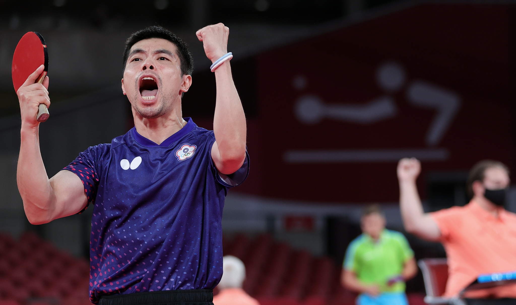 乒乓球男子单打庄智渊胜黄镇廷