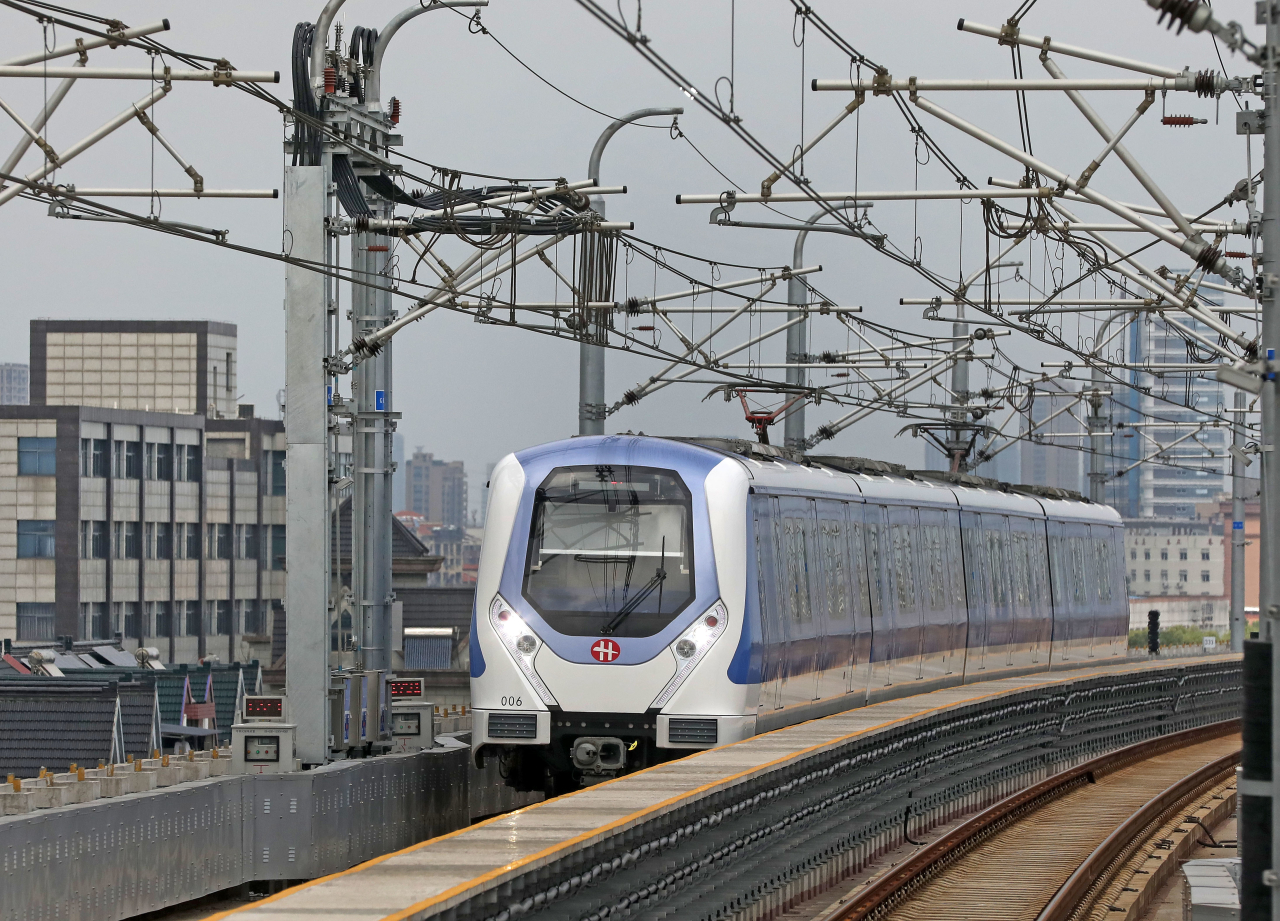 杭海城际铁路列车图片