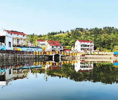 怀宁县江镇盘石村时下,安徽省怀宁县6万亩蓝莓刚刚完成采摘季.