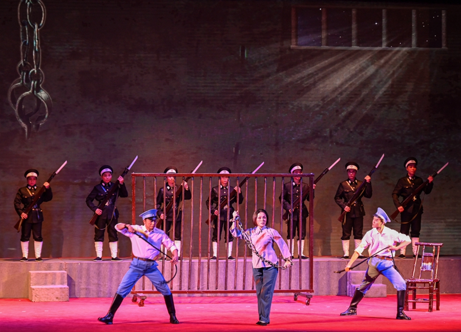 大型红色题材粤剧信念在广东阳江上演