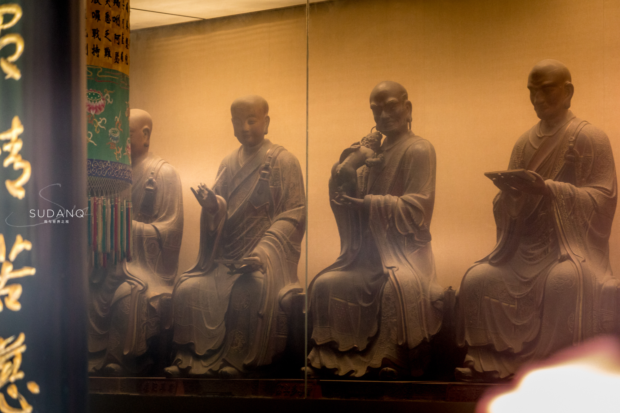 洛阳白马寺的镇寺之宝是目前国内仅存的一组国宝原在北京故宫