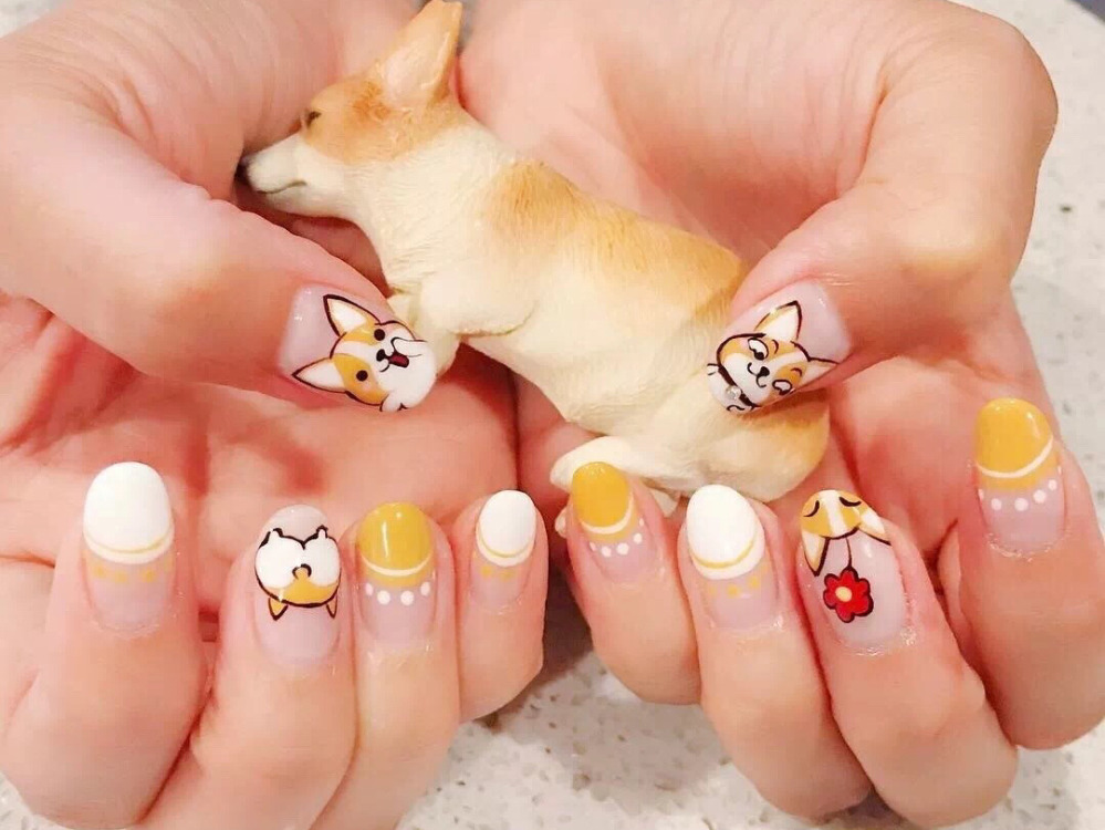 把爱宠"绘"进美甲!这才是花式晒宠物的最高境界