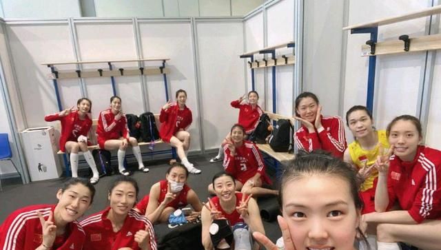 中国女排即将迎战美国队 李盈莹或将助力女排战胜美国队休闲区蓝鸢梦想 - Www.slyday.coM