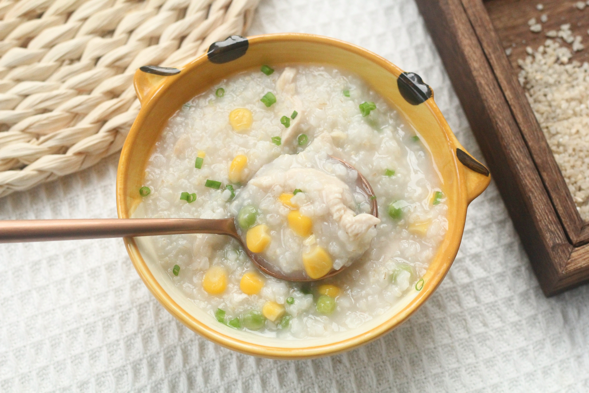 营养鸡胸肉豌豆粥早餐的好选择滋补身体鲜美好喝