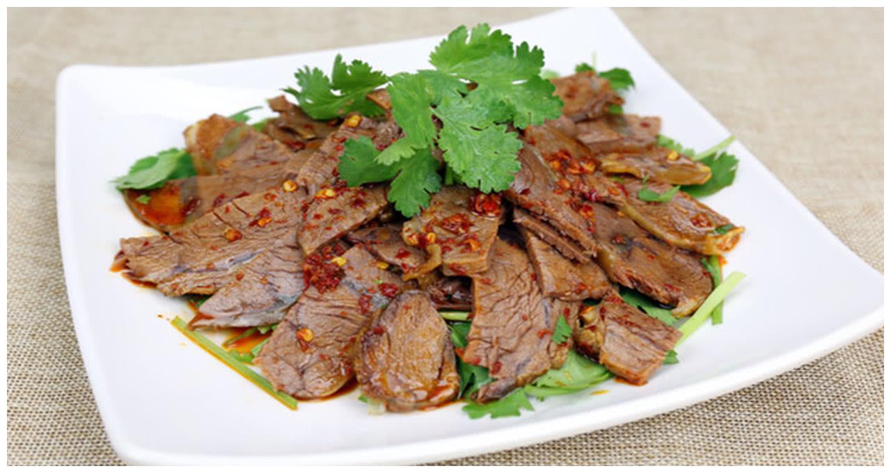 超美味的凉拌牛肉营养价值超高口感丰富味道超赞