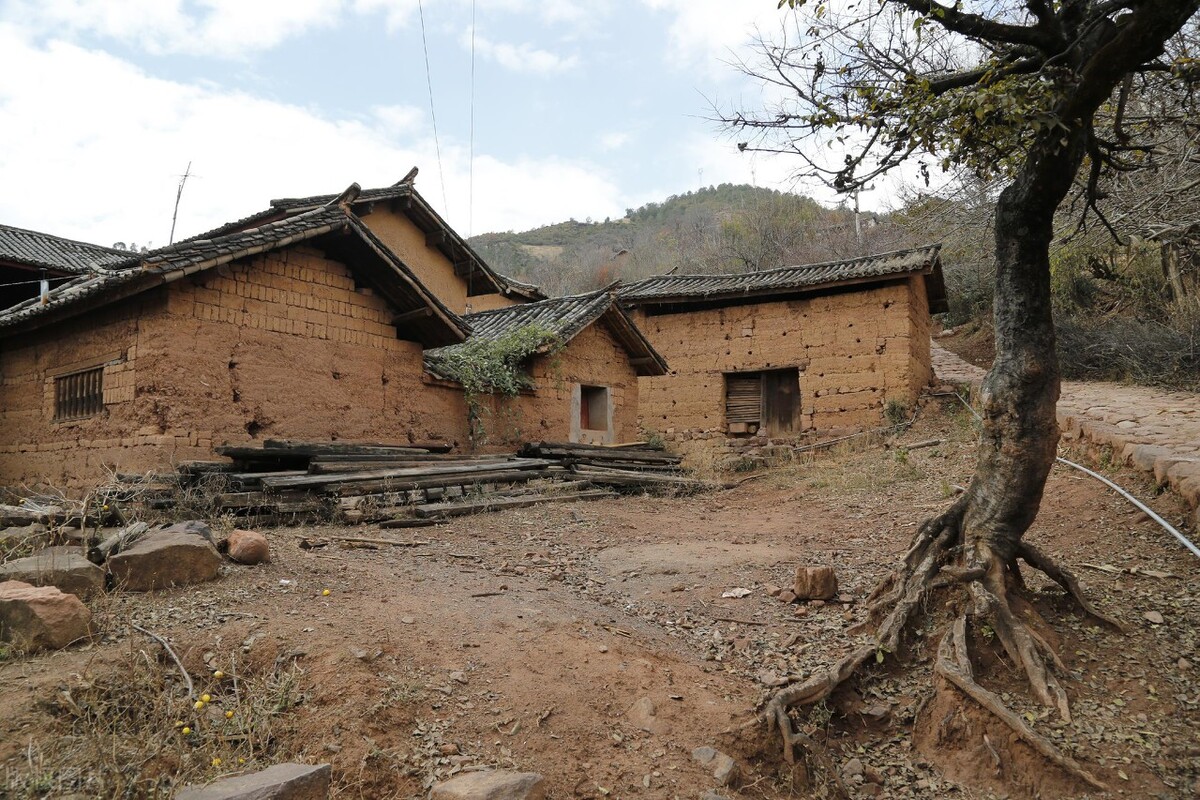 老屋|老房子|瓦片_新浪新闻