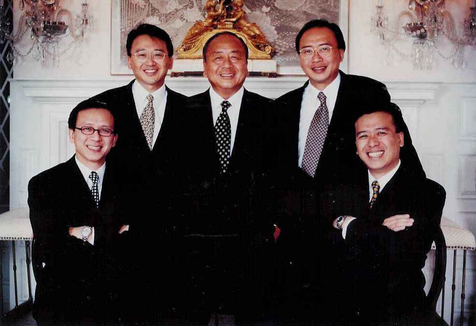 91岁香港富豪逝世生前带领家族创造千亿财富二儿媳却是混血儿