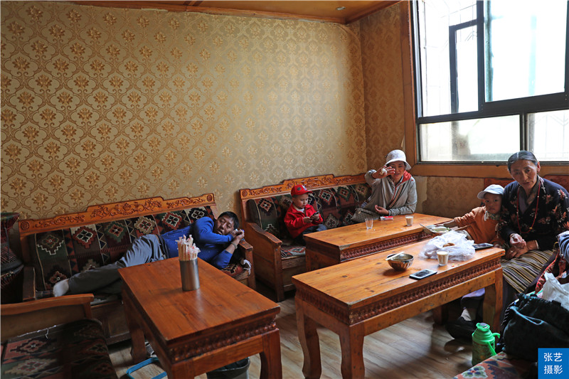 拉萨甜茶馆积攒几世的人间烟火尘劳喝一杯甜茶感受一下慢生活