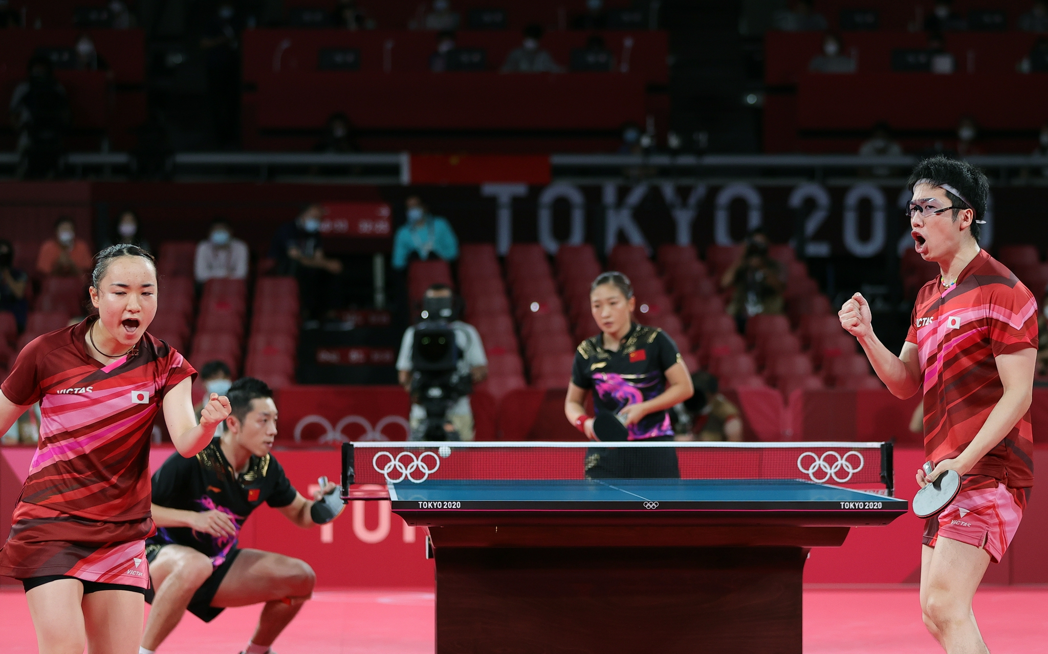 金牌战激发中日乒球手更多斗志|东京奥运会|伊藤美诚|乒乓球_新浪新闻