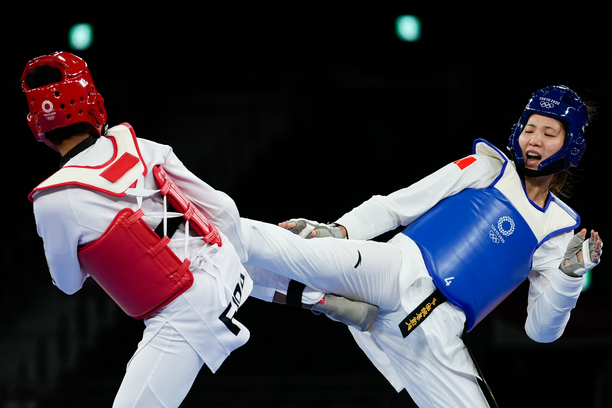 跆拳道情侣别灰心心硬的郑姝音一定能卷土重来