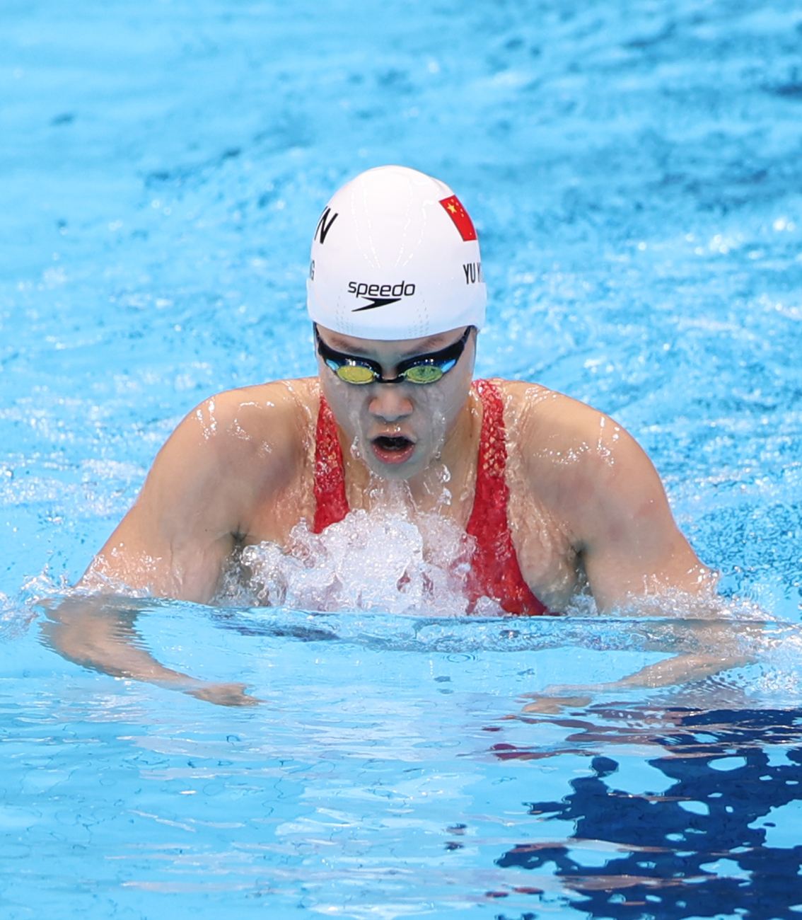 游泳——余依婷晋级女子200米个人混合泳决赛