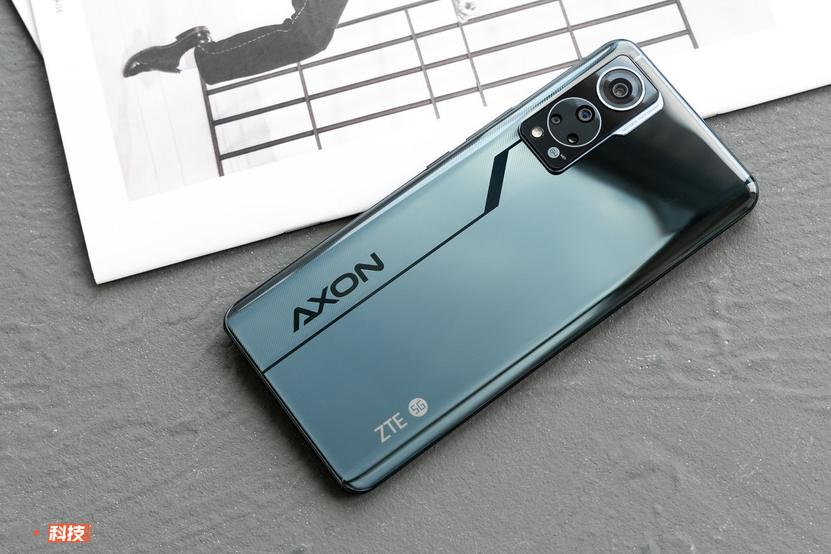 中兴axon 30 5g体验:依然是屏下摄像头的领先者