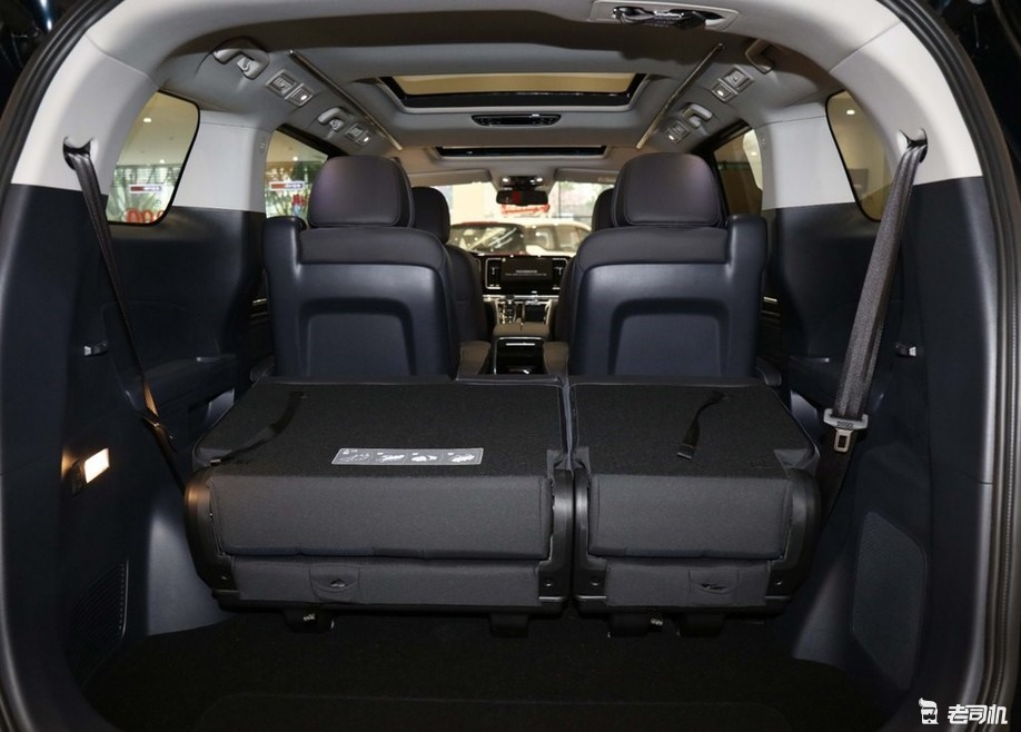 造型霸气还很实用 小哥带你一起看广汽传祺m8