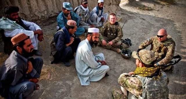 惨遭斩首！阿富汗翻译官被美国拒签，被塔利班清算休闲区蓝鸢梦想 - Www.slyday.coM