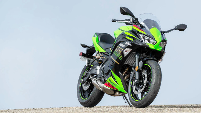 零百加速4秒出头川崎ninja650进口中量级性价比之选