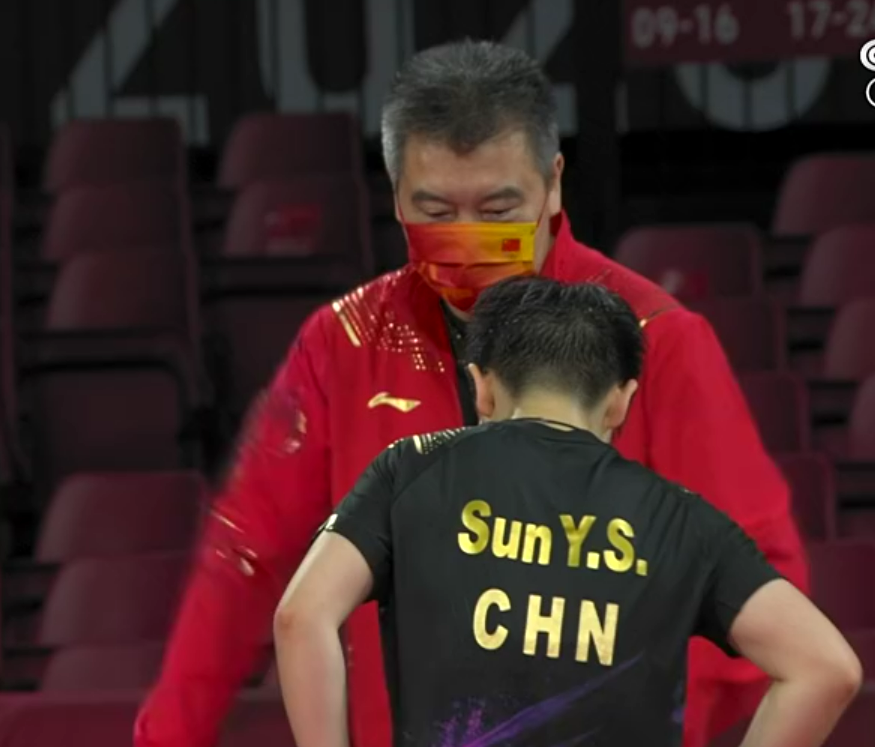 火星撞地球孙颖莎vs伊藤来了重点研究2场失利考验李隼教练