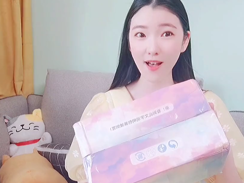 迷你世界全新盲盒出炉美女代言人揭秘隐藏皮肤洁莉太好看了