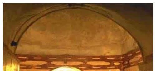 考古队发掘17岁公主墓,只见一个男子,抱着无数珍宝枯坐了上千年休闲区蓝鸢梦想 - Www.slyday.coM