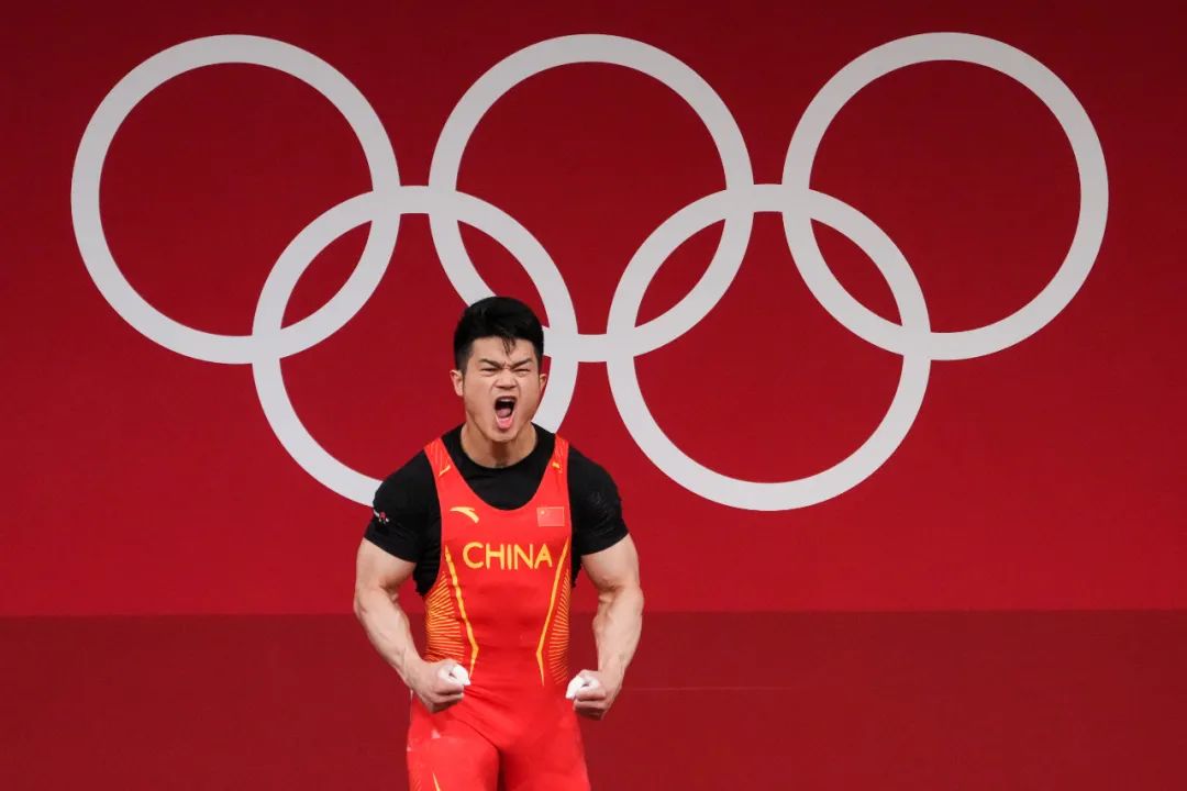 杠铃|石智勇|世界纪录_新浪新闻