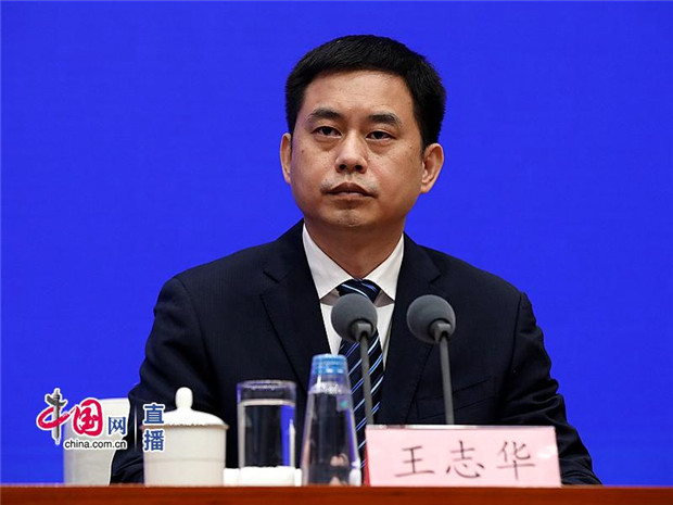 中国气象局新闻发言人,应急减灾与公共服务司司长王志华介绍相关情况.