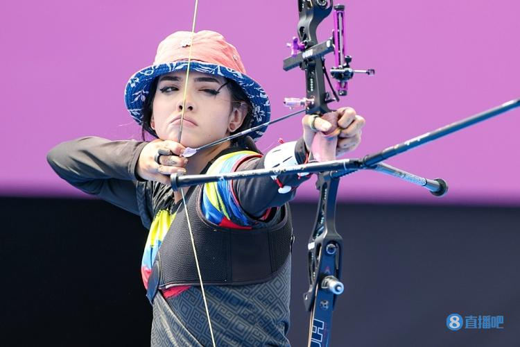 老婆输了!哥伦比亚美女射手吉拉尔多止步女子射箭64强