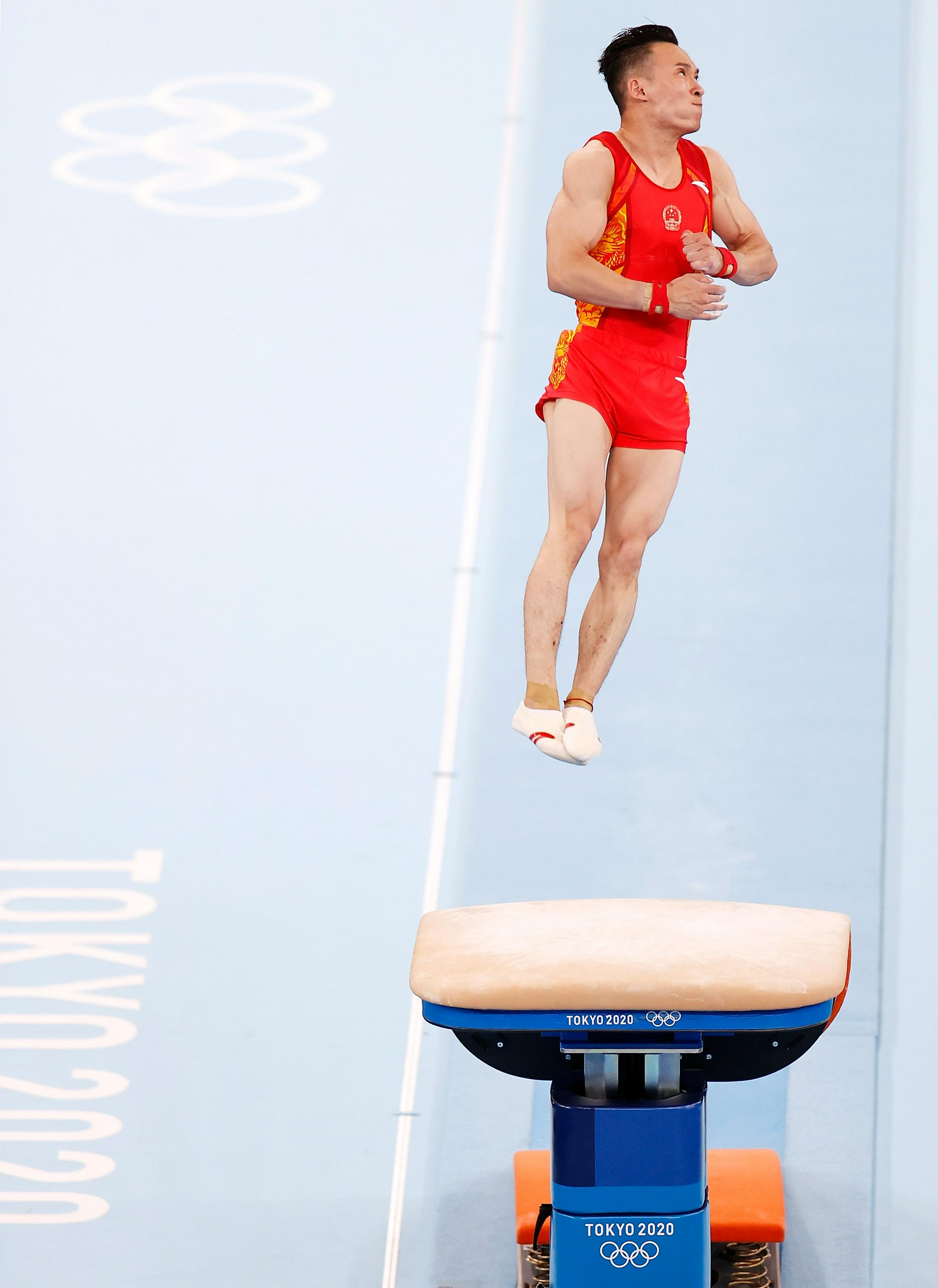 体操肖若腾获男子个人全能亚军