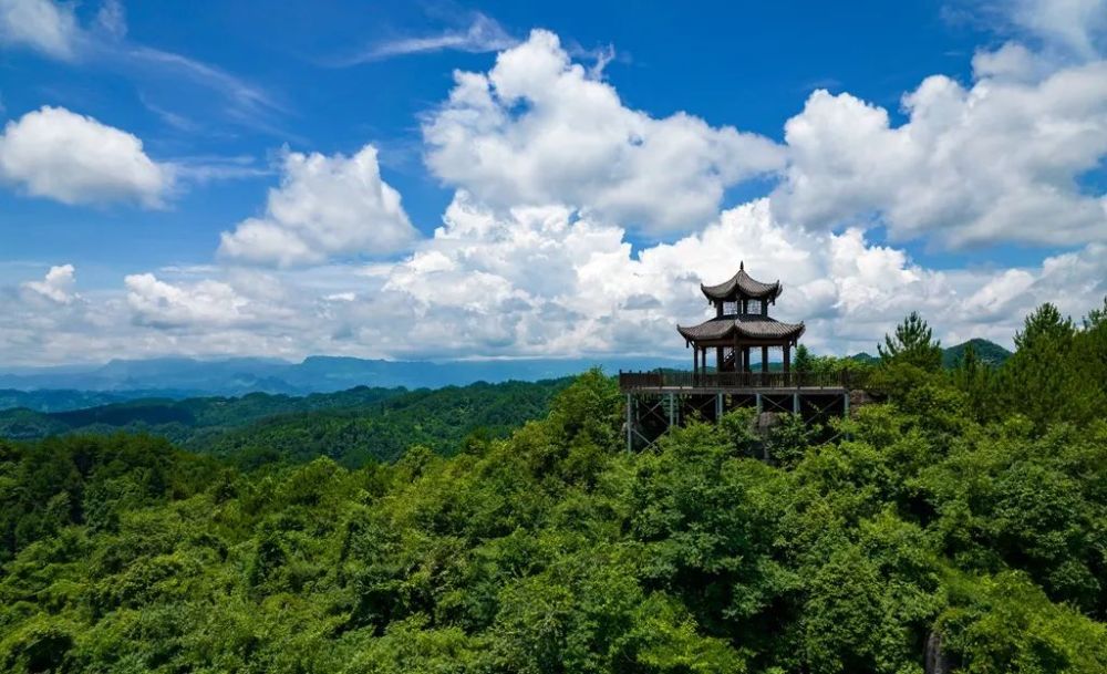 贵州道真山上石门开天乡入画来