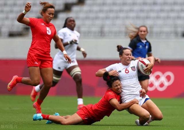 虽败犹荣中国女子橄榄球首秀精气神十足点赞不服输的她们