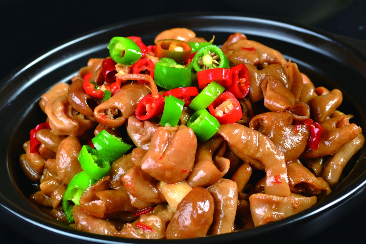 爆炒肥肠,下饭下酒都合适,自己在家做不比外面差,还更卫生|肥肠|下酒|