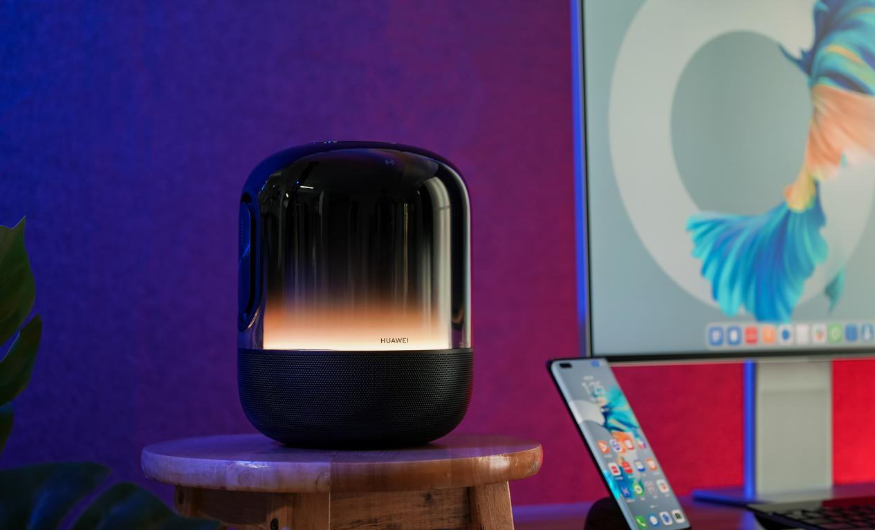 它也支持联合华为手机,智慧屏,平板等搭载harmonyos的产品,实现