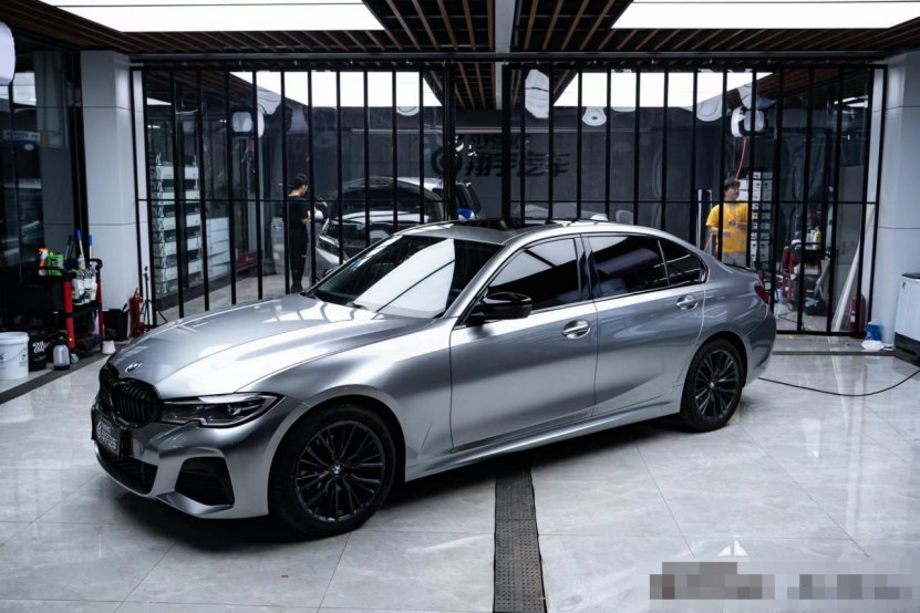 膜呗改色案例宝马3系改色gt银色这个颜色真耐看