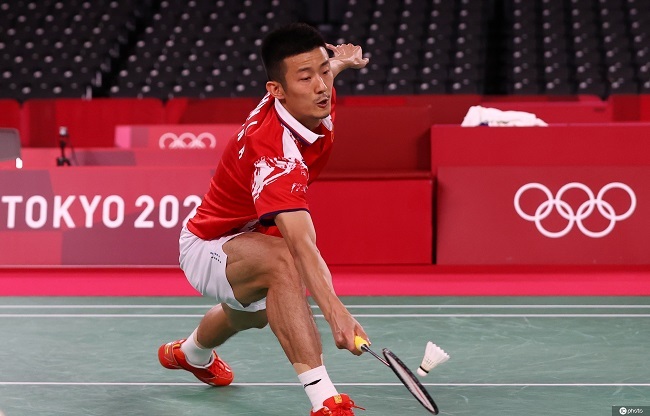 东京奥运会羽毛球男子单打:谌龙,石宇奇双双晋级8强