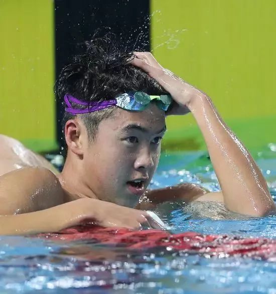 比赛成绩 2018年全国游泳锦标赛男子800米,全国游泳冠军赛1500米自由