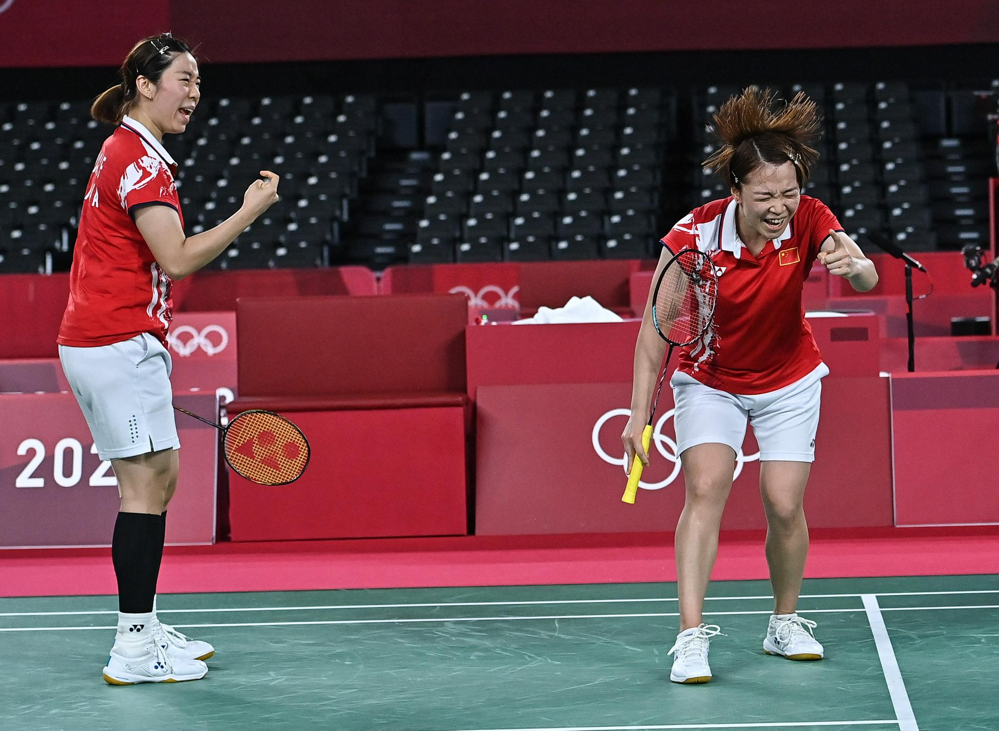 羽毛球——女子双打:中国选手陈清晨/贾一凡晋级四强