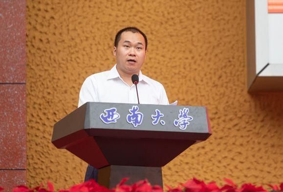 寒门博士黄国平致谢论文走红让亿万网友泪目知识改变命运