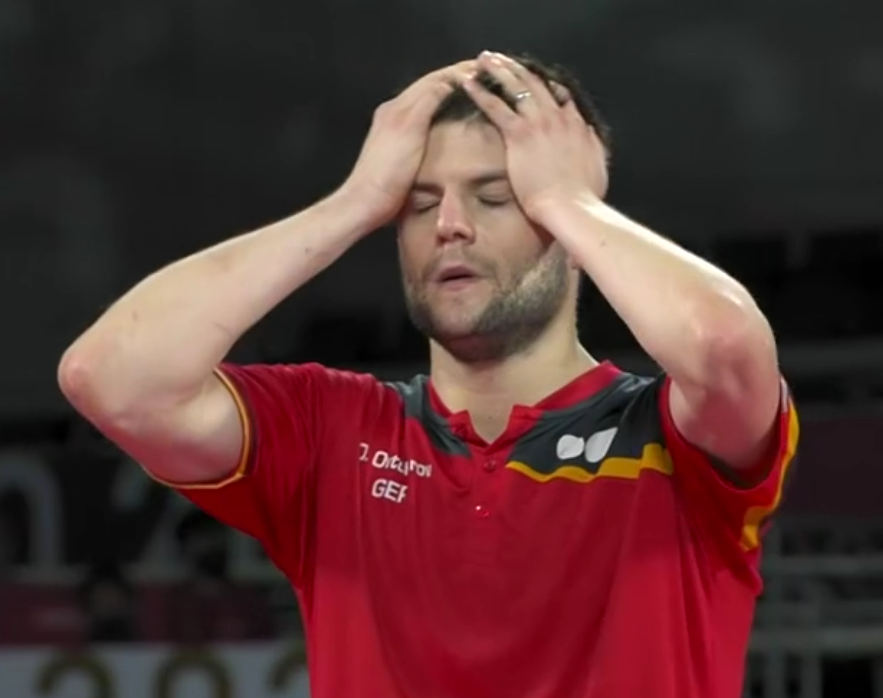 21年历史诞生!老瓦后最稳定非国乒球员,夺牌后掩面,几乎哭出来