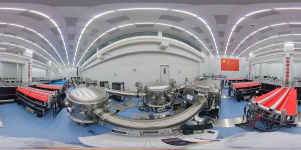 上海超强超短激光实验装置