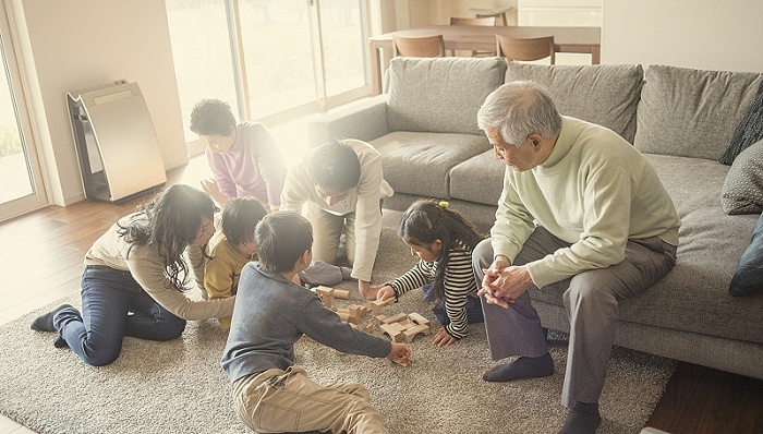 两次家变，一次家变未遂，李锦记家族有多少痛的感悟？