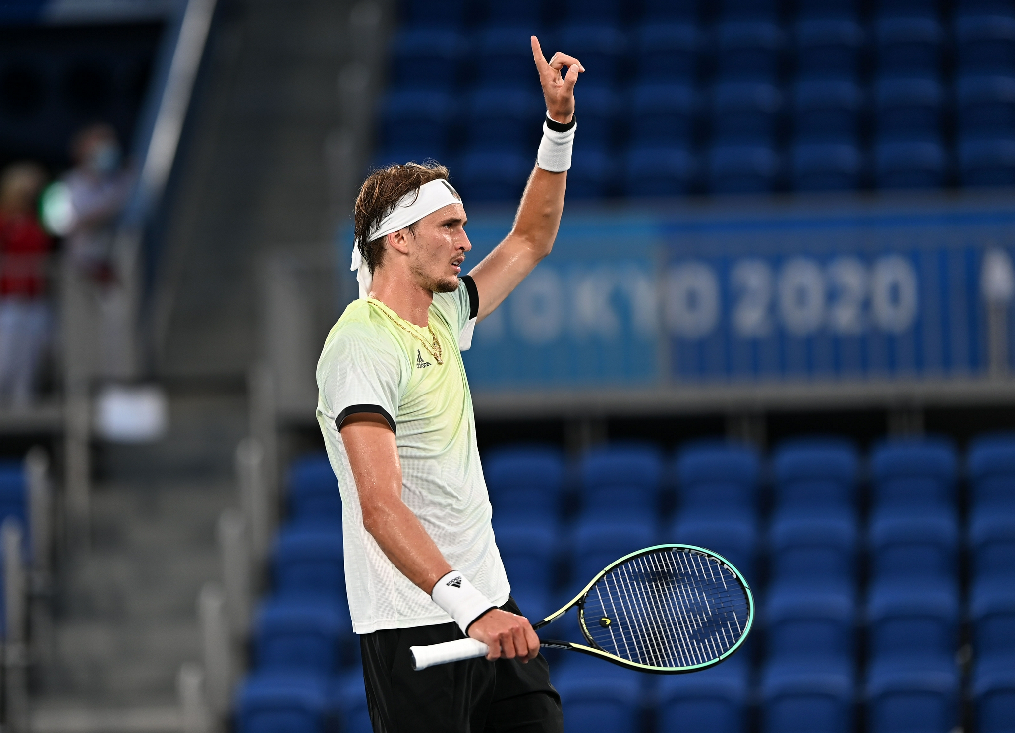 网球男子单打兹维列夫晋级决赛