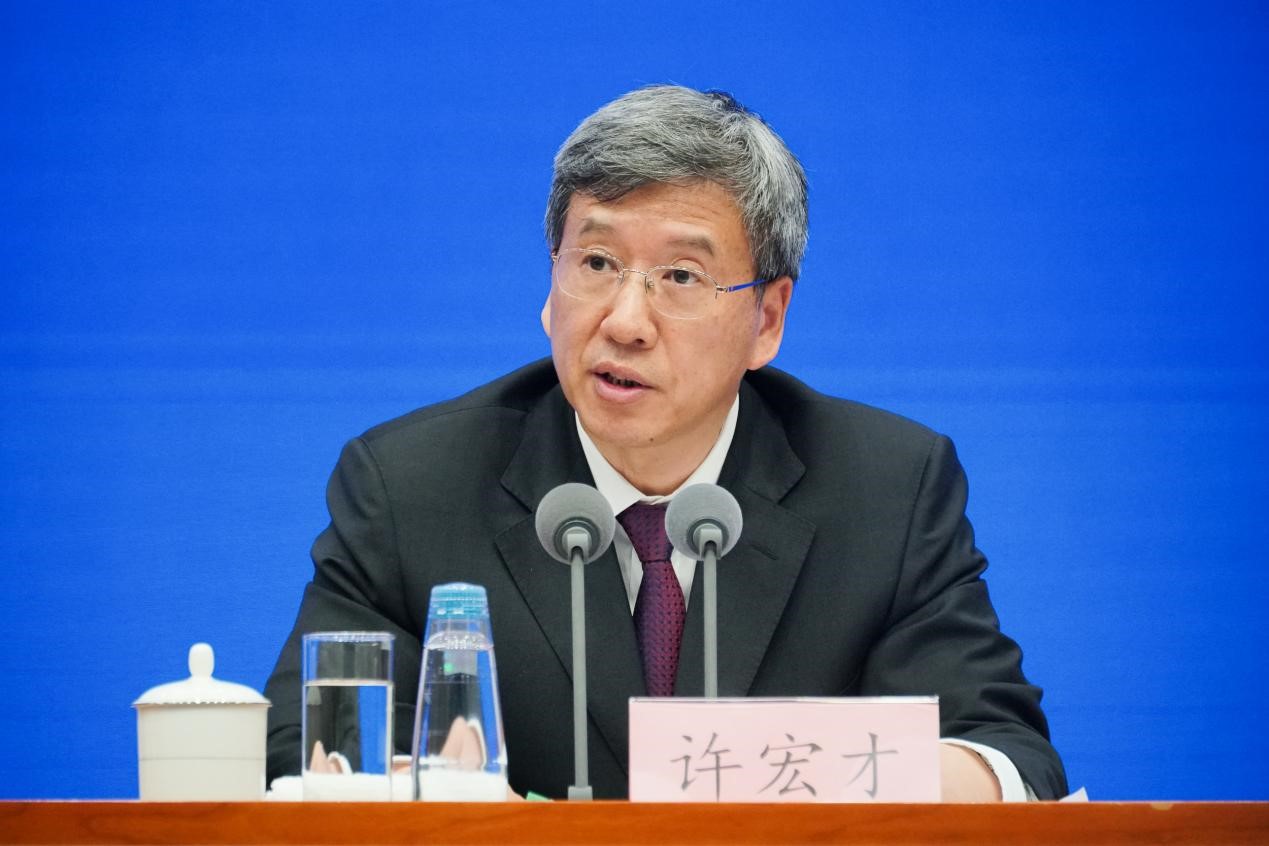 财政部副部长许宏才&nbsp; 澎湃新闻记者 周頔 摄