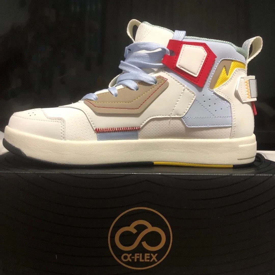 鸿星尔克和蜜雪冰城出联名款？网友炸了...休闲区蓝鸢梦想 - Www.slyday.coM