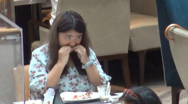 老得不敢认！胡慧中罕浓艳艳抹太男相，200斤女儿颜值被爸爸拉垮休闲区蓝鸢梦想 - Www.slyday.coM