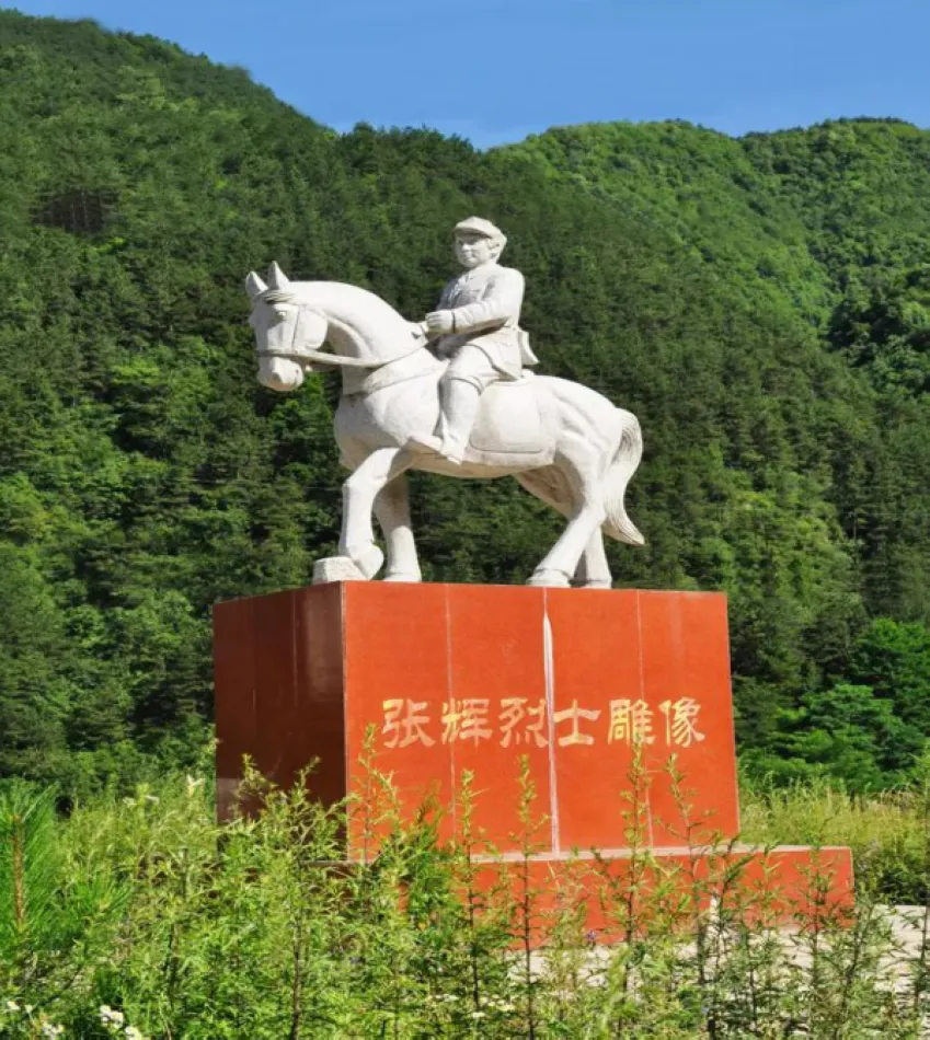 青山埋忠骨 精神代代传——探访天水市秦州区娘娘坝镇张辉烈士墓