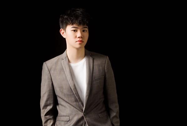 他可能是最终的"神秘野王"|野王|韩涵|主播_新浪新闻